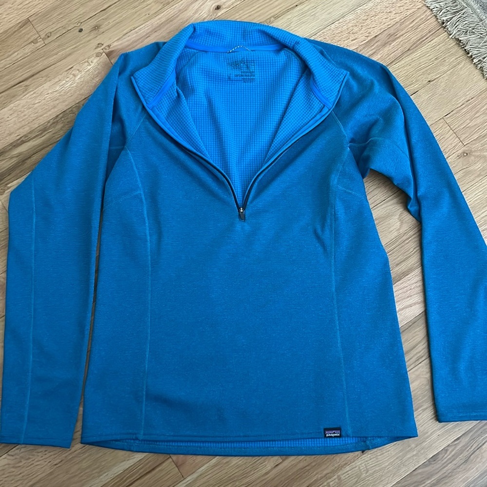Patagonia midweight capilene base layer